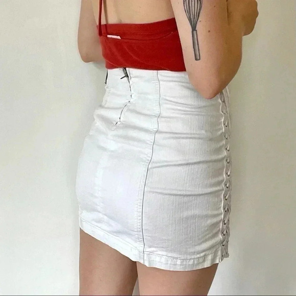 Carmar White Lace Up Side Mini Skirt Cotton Zipper Body Con Night Out - Picture 3 of 7